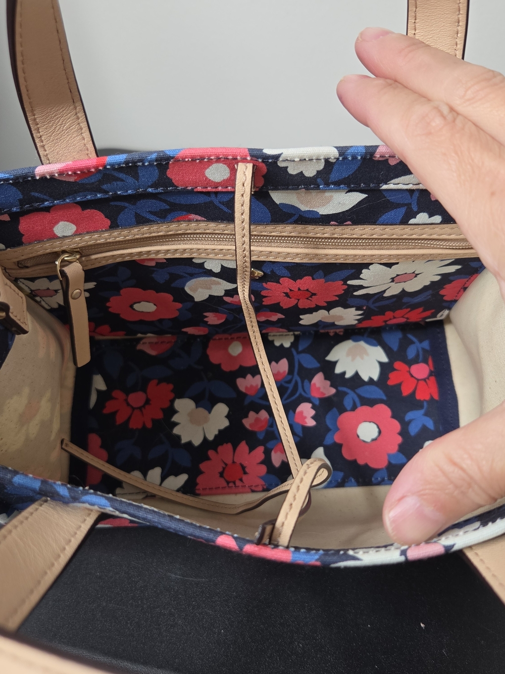 Kate Spade 25th Anniversary Sam Washington Square Small Floral Fabric Tote - Picture 10 of 13